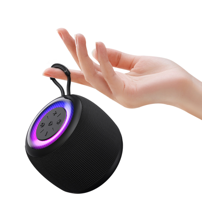 Mini alto-falante sem fio Bluetooth recarregável com iluminação LED Rgb alimentada por bateria