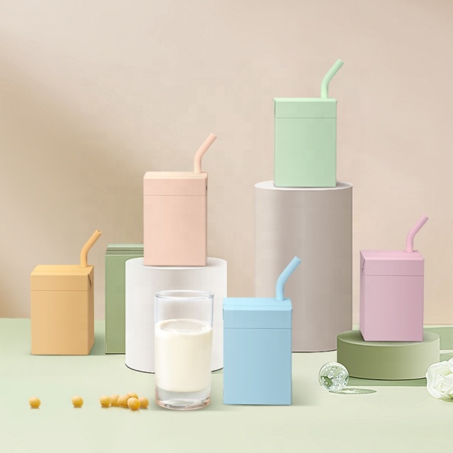 Многоразовые силиконовые чашки для питья Wellfine с крышками и соломинкой для детей, силиконовая чашка для молока и кофе, чашка для воды с защитой от разлива