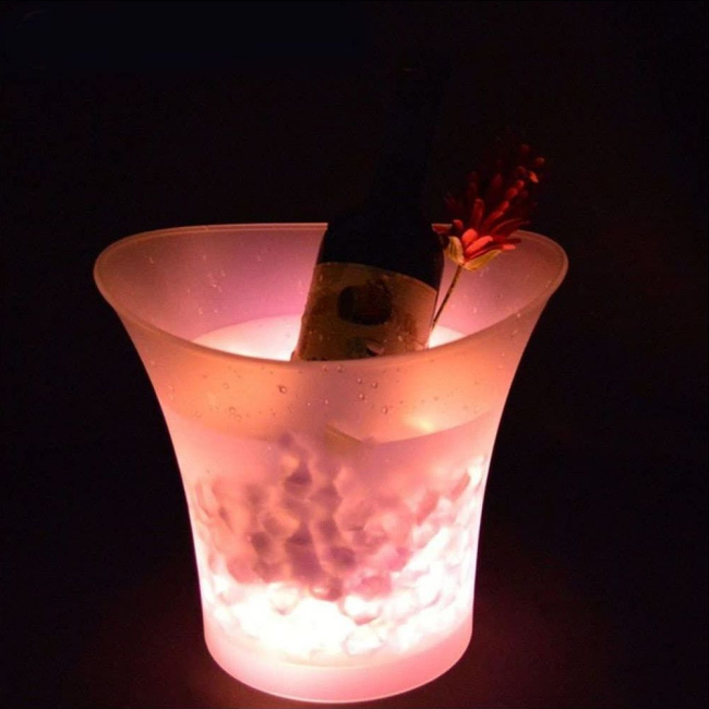 Индивидуальный логотип Ведро со льдом Шампанское Легко чистить Мигающее ведро со льдом Портативное приложение Wight Светодиодные ведра со льдом для свадьбы