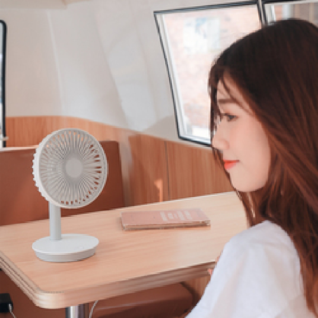 Liquidación Enfriador de aire Promoción de alta calidad Ventilador de escritorio Ventilador de oficina