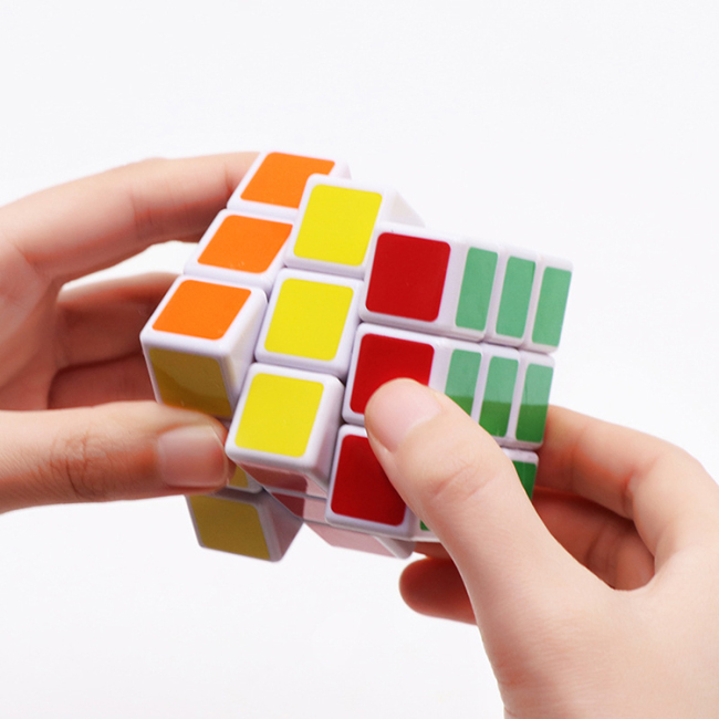 2022 пользовательские детские развивающие игрушки пластиковые волшебные кубики 3x3