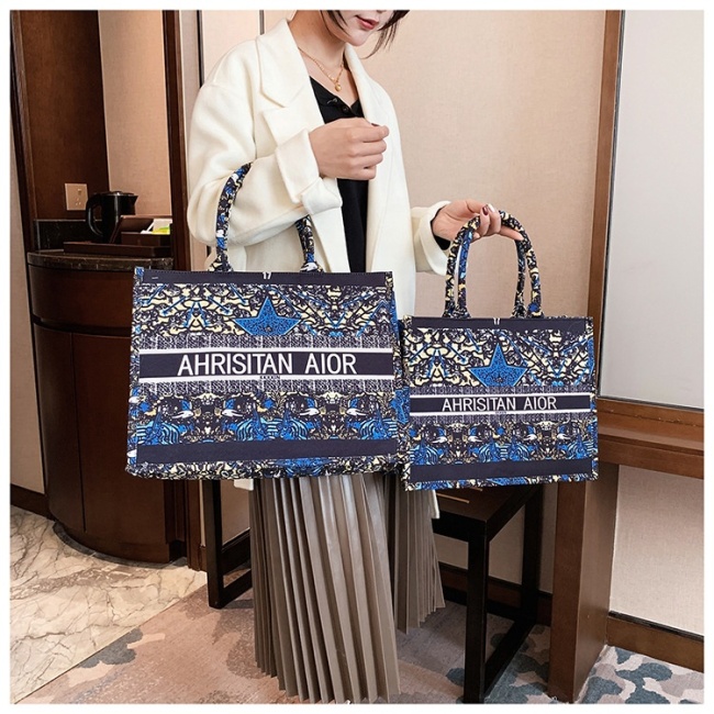 Hot Sell Designer Women Trend Decorative Pattern Shoulder Canvas Tote Handbags Canvas Big Tote Bag