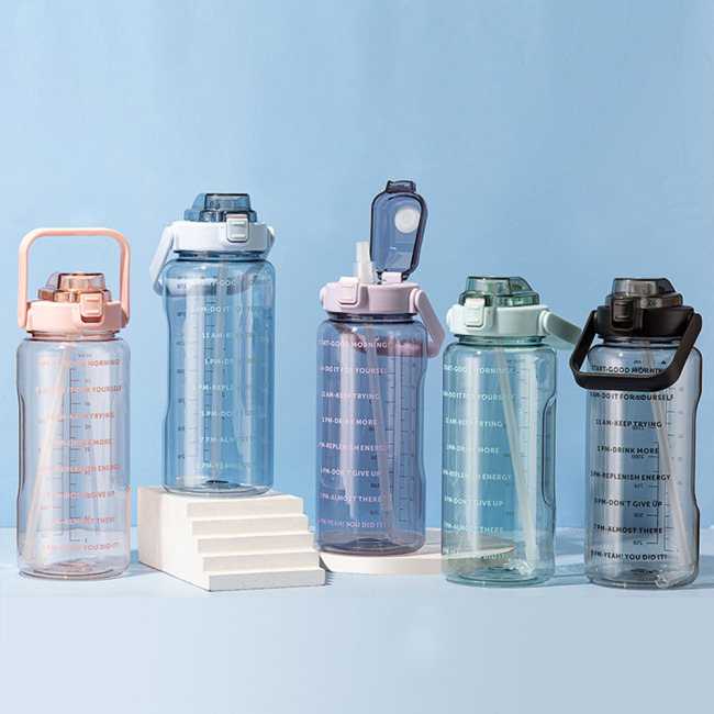 Герметичная мотивационная бутылка для воды на 64 унции без бисфенола А с таймером, большая спортивная пластиковая бутылка для воды с градиентом на полгаллона 2 л