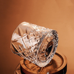 Tumbler  glass  rotating cup