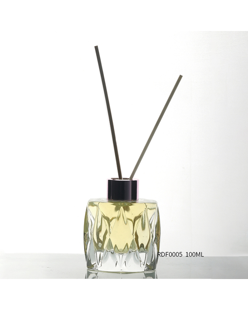New Design Empty Perfume Women Glass Bottles 100ml Room Glass Bottles for Aroma Diffuser