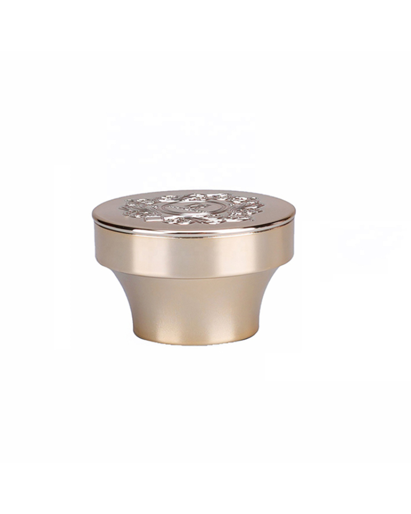 Manufacturer bottle plastic cap gold capping tool cap bottle perfume with embossing pattern