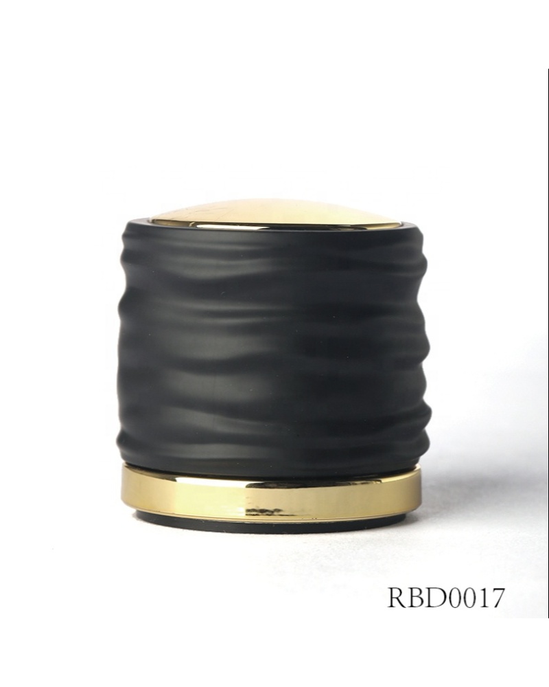 Modern 15mm Custom Perfume Cap Luxury Perfume Bottle and Cap