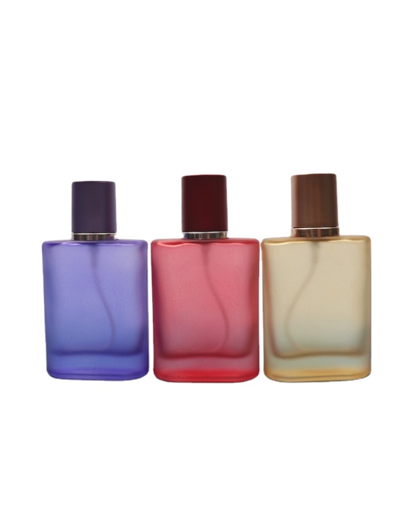 Spot Wholesale Dispensing Spray Bottle 50ml Dubai Glass Flat Square Frosted Perfume Bottle