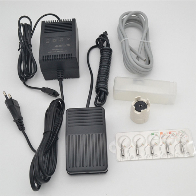 Escalador ultrasónico piezoeléctrico dental controlado digitalmente para la venta
