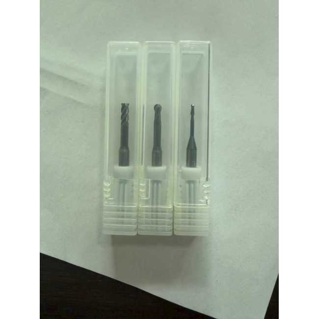 5-Achs-Trocken- und Nassfräsmaschine für die Zahnmedizin, hochpräzise und beliebte Ausrüstung für Zirkonoxid-, PMMA- und PEEK-Restaurationen