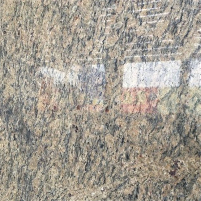 Lempengan granit Giallo veneziano