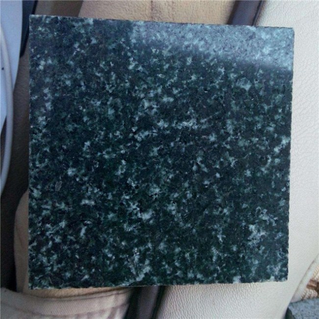Waldgrüner Granit