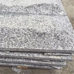 Granit putih hazel