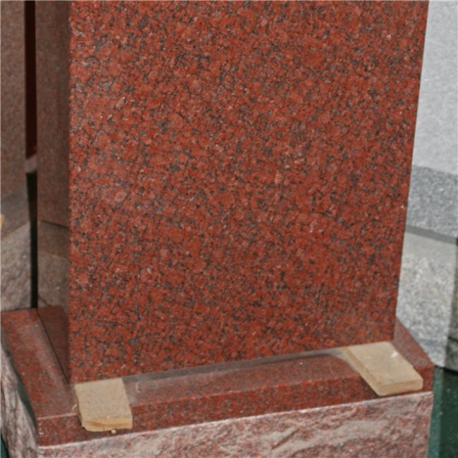 Carreaux de granit rouge impérial