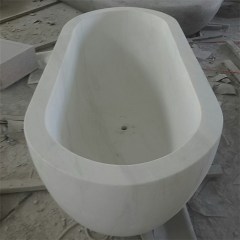 حوض استحمام من الرخام الأبيض