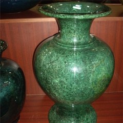 Vase en pierre de marbre