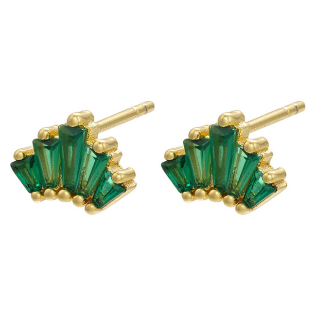 EC1775 Tiny Mini 18k Gold Plated Baguette CZ Diamond Bear Stud Earrings - Dainty Minimalist Cubic Zirconia Earrings