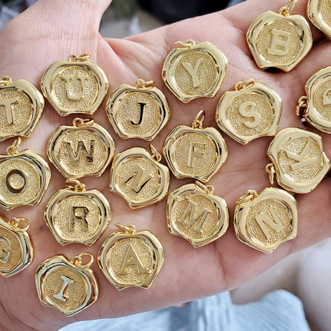 JS1543 Popular High Quality 18k Gold Plated Apple Shaped Alphabet Initial letter charms pendants