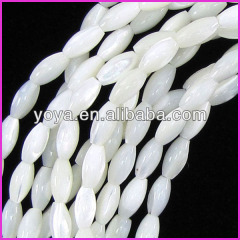 SP4056 White mother of pearl mop rice drum beads