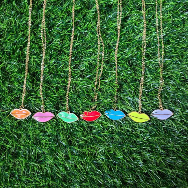 NM1189 18K Gold Plated Colored Enamel Neon Red Pink Lip Pendant Stainless Steel Chain Necklace