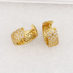 EC1561 Wholesale Bling Crystal Ear Jewelry Cubic Zirconia Hoop Huggies Earring, Micro Pave Huggie Earrings