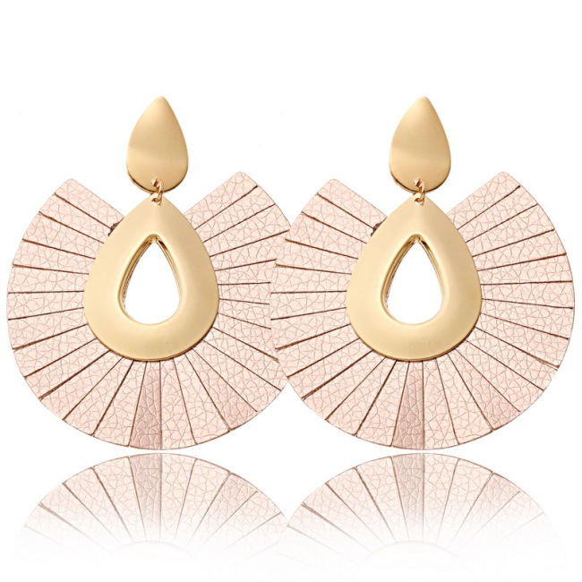 EL1001 Fashion Gold Plated fan-shaped Leather Fringe Tassel Earrings for Women