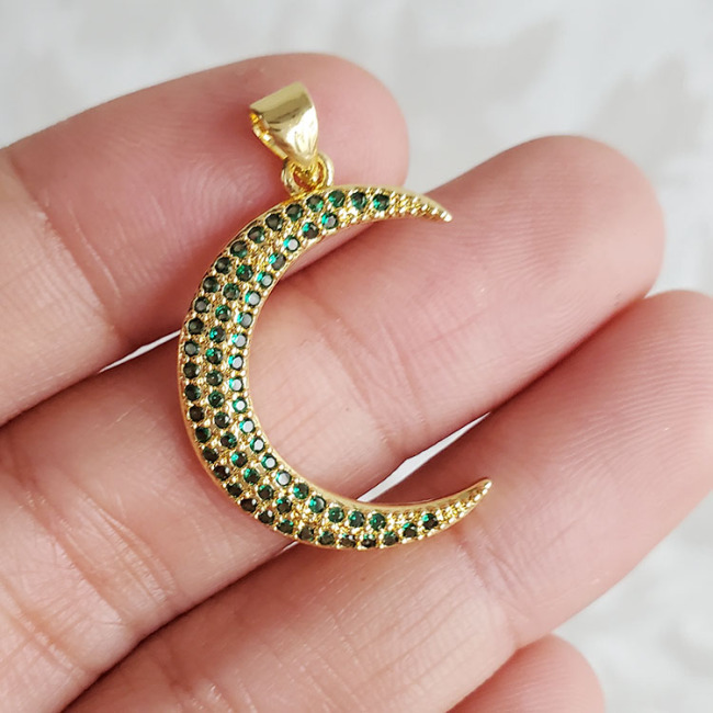 CZ8311 Hotsale Rainbow 18k Gold Plated CZ Zircon Micro Pave Moon Crescent Charm Pendant for Necklace Jewelry Making