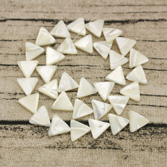SP4151 White MOP shell Triangle beads,Mother of Pearl Triangle Shape Beads