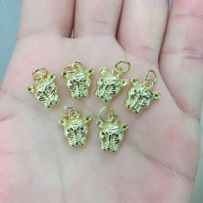 CZ8303 Dainty Tiny Mini Small CZ Diamond Leo Leopard Sea Horse  Owl Fox Animal Charm Pendants
