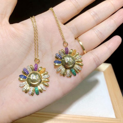NZ1243 Fashion 18k Gold Plated CZ Pave Smiley Daisy Sunflower Flower Pendant Stainless Steel Chain Necklace NZ1243 Fashion 18k Gold Plated CZ Pave Smiley Daisy Sunflower Flower Pendant Stainless Steel Chain Necklace