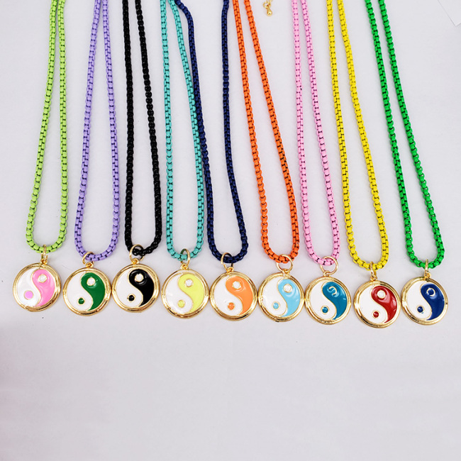 NM1080 2021 Summer Beach Jewelry Gold Plated Neon Enamel Rainbow Yin Yang Pendant with Enamel Box Chain Necklace