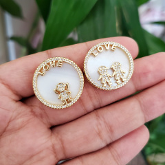 CZ8334 hot sale 18K gold plated brass CZ Micro Pave cute boys girls round love charms pendants