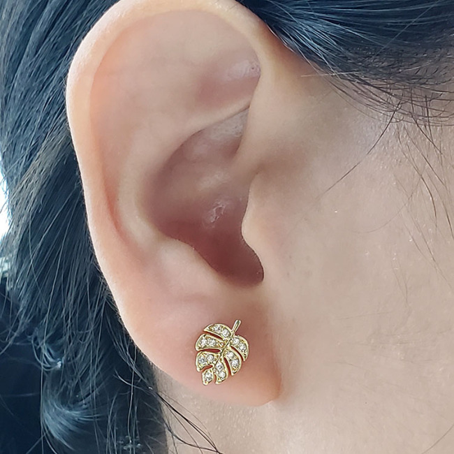 EC1593 Chic Pretty Womens Fashion CZ Micro Paved Cross Skull Butterfly Charm Stud Earrings for Women Girls