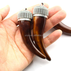 JF6959 Hotsale Brown Burnished Acrylic Horn Pendant with Alloy tips, Long Tusk Pendant, Retro Vintage Pendant