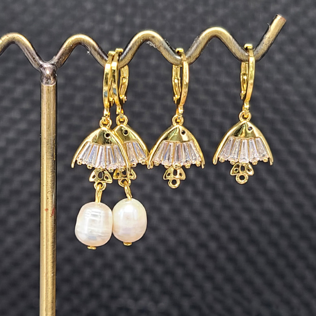 EC1759 18k Gold Plated CZ Micro Pave Fish Freshwater Pearl Drop Charm Huggies Hoop Earrings