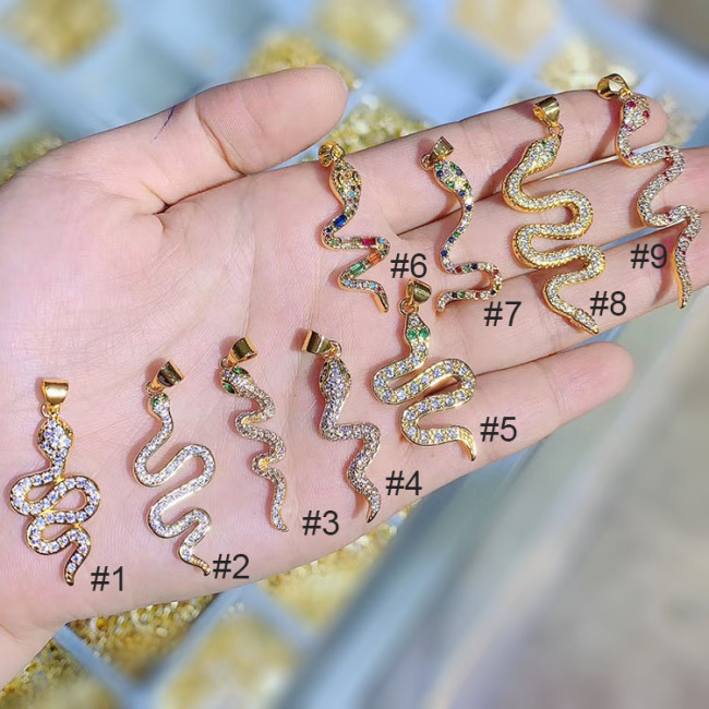 CZ8063 High Quality Necklace Pendants New Chic 18K Gold Plated Diamond CZ Micro pave Reptile Snake Charm Pendants