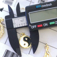 CZ8317 Hotsale Enamel18k Gold Plated CZ Zircon Micro Pave Yin Yang Taiqi Chi Necklace Charm Pendant for Necklace Jewelry Making
