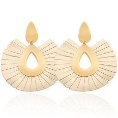 EL1001 Fashion Gold Plated fan-shaped Leather Fringe Tassel Earrings for Women