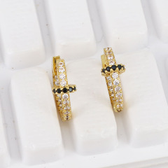 EC1562 Wholesale Bling Crystal Ear Jewelry Dainty Cubic zirconia hoop huggies earring,CZ micro pave huggie earrings