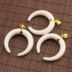 JF6969 Hot sale White resin Double Horn Charms Pendant ,Moon Charms necklace pendant