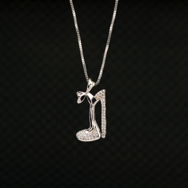 NZ1078 New Diamond Women's Shoe Jewelry Chic Cubic Zirconia CZ Micro Pave Shoe Pendant Designer Necklace