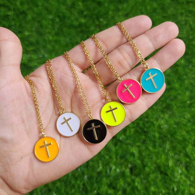 NM1206 18k Gold Plated Rainbow Enamel Multicolor Cross On Disc Round Pendant Stainless Steel Chain Necklace