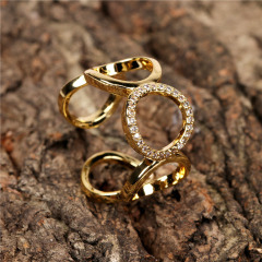 RM1186 Dainty Delicate  Minimalist Gold Plated Diamond CZ Micro Pave Moon and Star Buckle Stack Cocktail Rings for Ladies