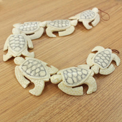 OB004 Realistic detail Carved Ox Bone turtle Tortoise Pendant