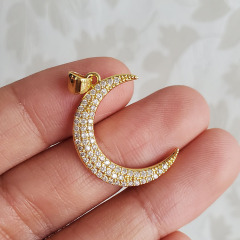 CZ8311 Hotsale Rainbow 18k Gold Plated CZ Zircon Micro Pave Moon Crescent Charm Pendant for Necklace Jewelry Making