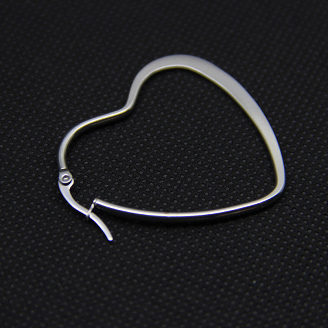 ES1022 IPG Gold Plating Stainless Steel Heart Shape Hoop Earrings