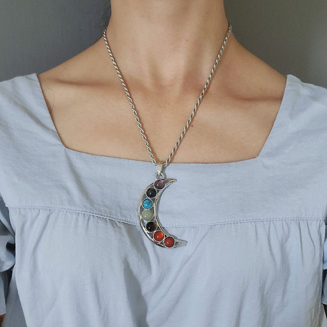 NZ1203 7-Chakra Moon Healing Necklace, Rainbow Moon Stainless Steel Chain Necklace, Meditation Crystal Statement Chakra Necklace