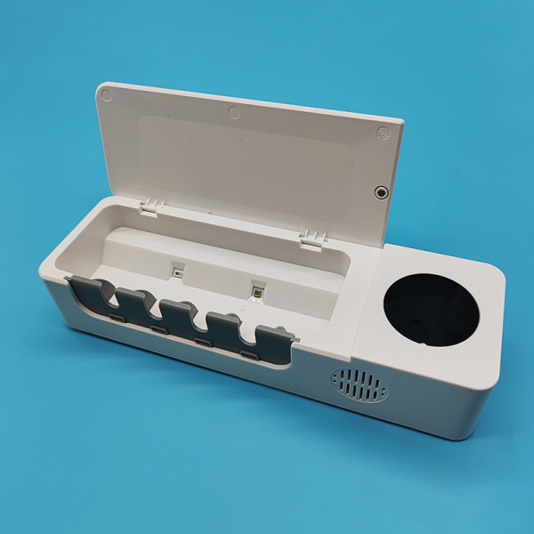 Ventilated toothbrush disinfection box