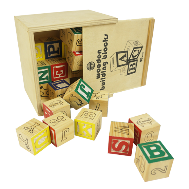 L'alphabet en bois coloré d'apprentissage d'enfants bloque le bloc de construction empilant de lettres de cube