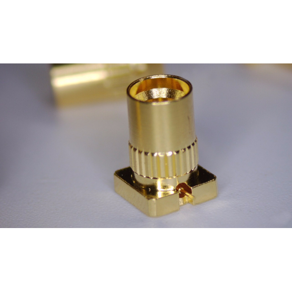 SMP male,panel mounted,full detent type